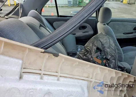 2001 Mitsubishi Mirage Es z USA, uszkodzony, nr VIN JA3AY26C71U040255